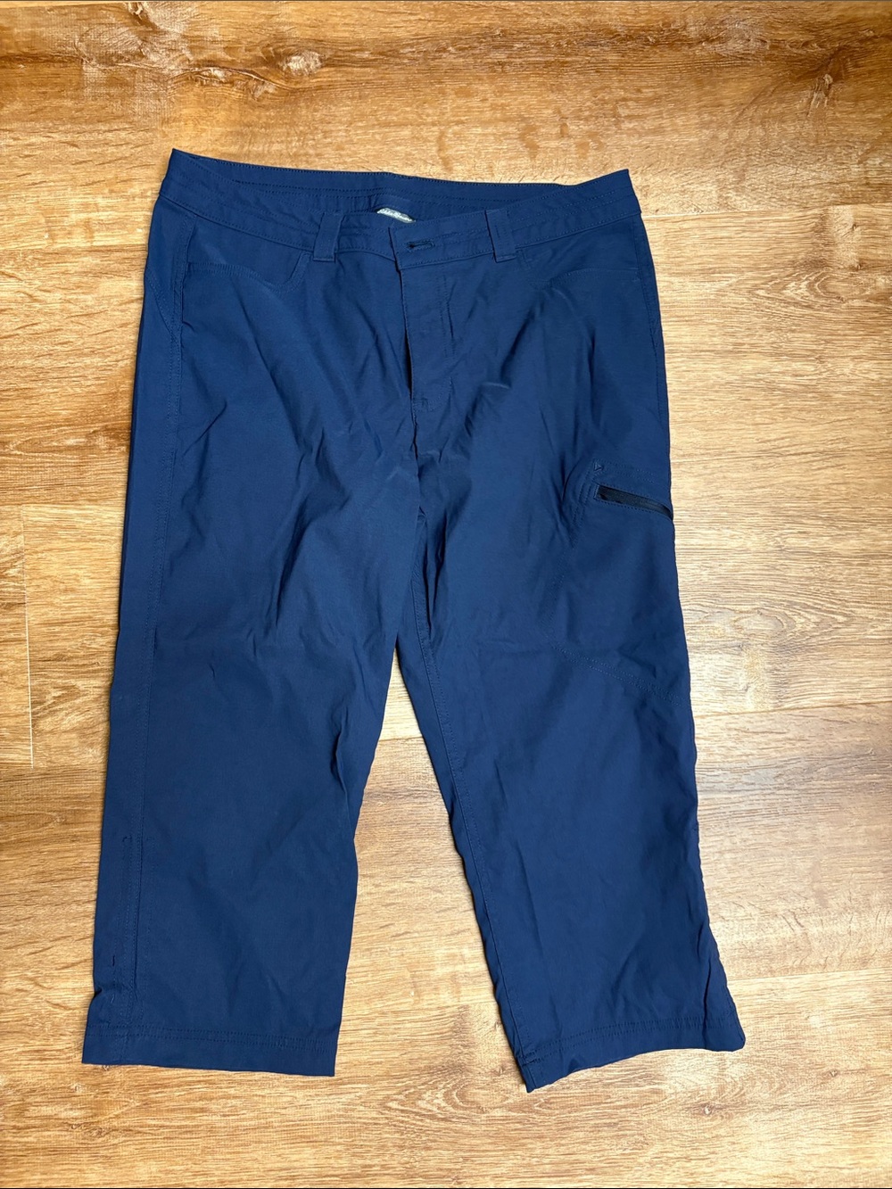 Eddie Bauer Navy Capris with Zip Pocket